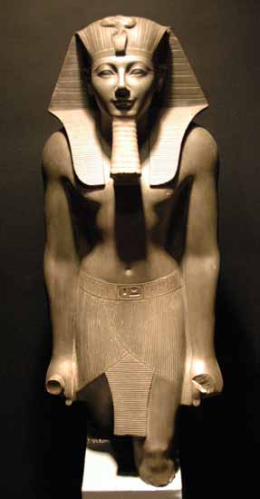 Ancient Egypt And Archaeology Web Site Statue Of Thutmose Iii Carved